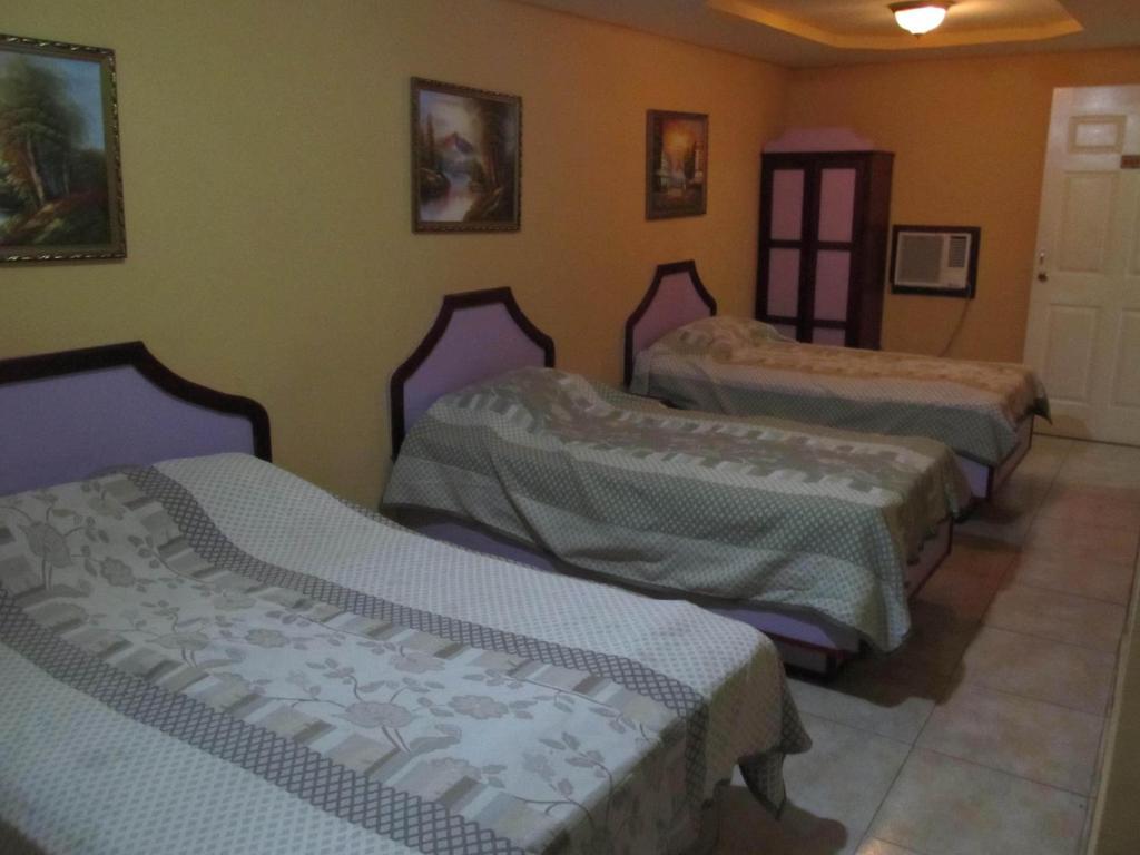 Backpacker Inn Панама Номер фото